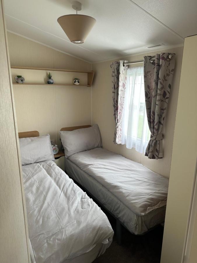Caravan Hire Thornwick Bay Flamborough Exterior photo